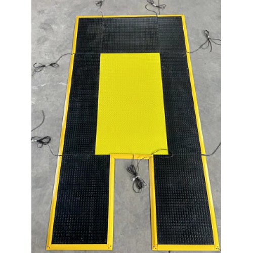 Коврик безопасности CYNDAR PSM4-490*590-ABK