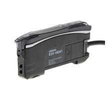 Усилитель для оптоволоконных датчиков Omron E3X-HD11 2M